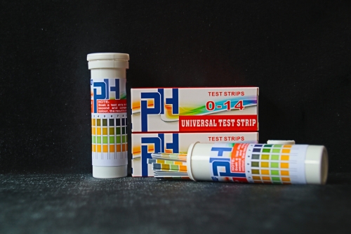 NPB-014  NEW PACKING PH Test Strip Indicator Ph Paper (Bottle) 0-14PH