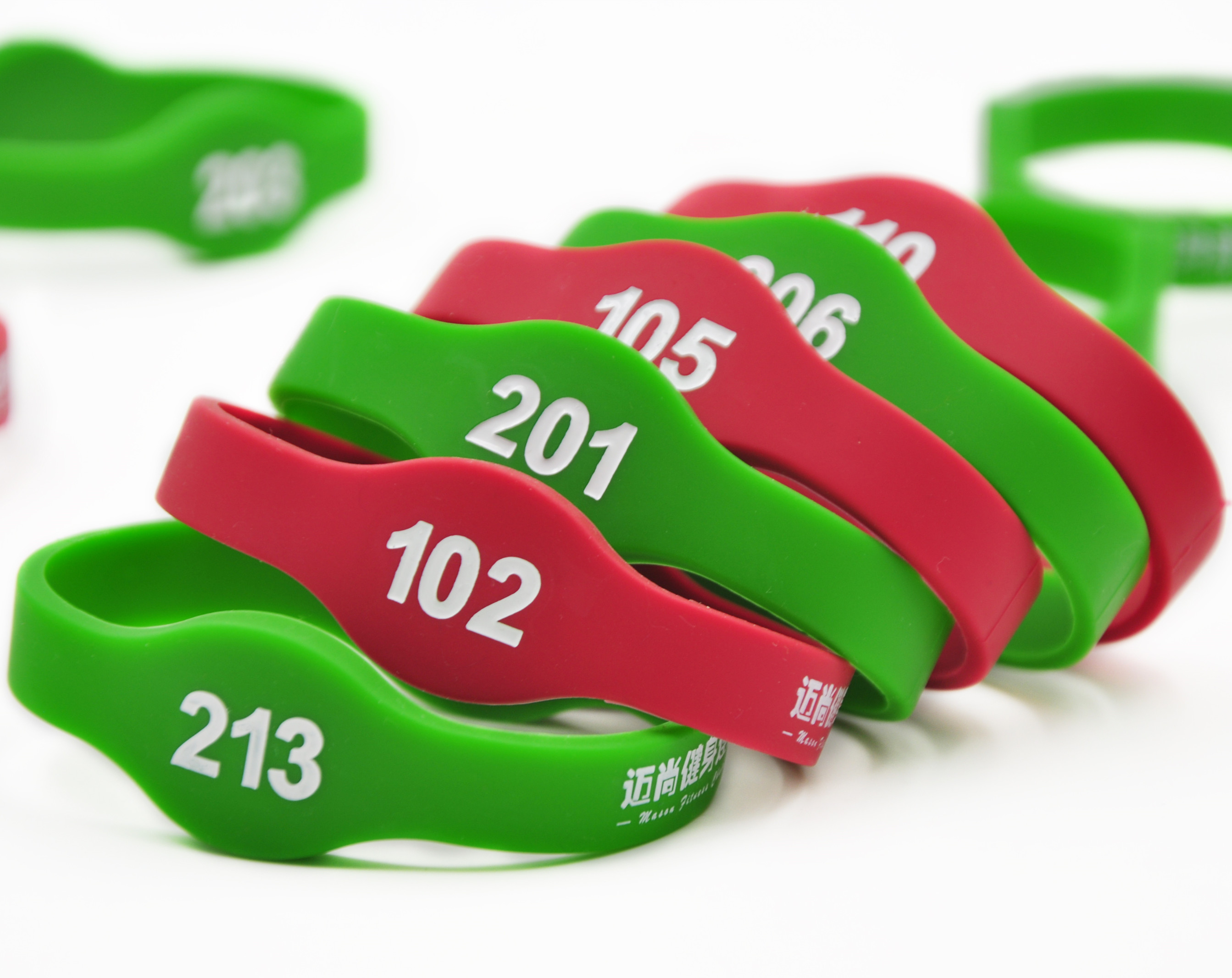 GJ15 RFID Dual Frenquency Silicone Wristband NFC Chip Double Sided Hand Wristband