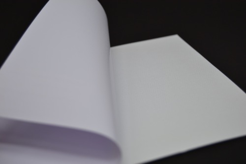 Bubble free self adhesive vinyl