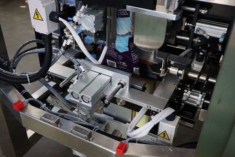 OKP-WP-MC series weighing and packing 2 in 1 machine