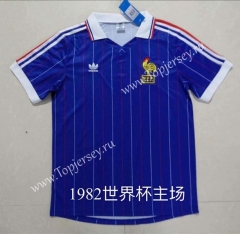 Retro Version 1982 France Home Blue Thailand Soccer Jersey AAA-422