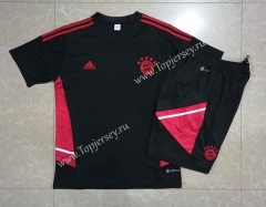 2022-2023 Bayern München Black Short-sleeved Thailand Soccer Tracksuit-815