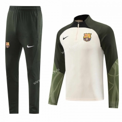 2023-2024 Barcelona Beige Thailand Soccer Tracksuit-LH
