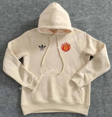 2023-2024 Manchester United Light Yellow Thailand Soccer Tracksuit Top With Hat-LH