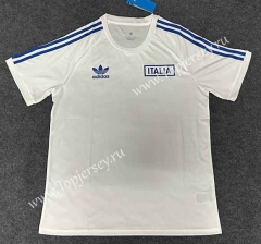 Retro Version Italy White Thailand Soccer Jersey AAA-3066
