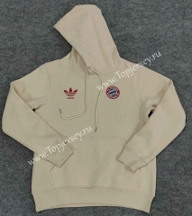 2023-2024 Bayern München Light Yellow Thailand Soccer Tracksuit Top With Hat-LH