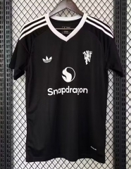 2024-2025 Manchester United Goalkeeper Black Thailand Soccer Jersey AAA-9070