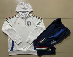 2024-2025 Italy White Thailand Soccer Tracksuit With Hat-815