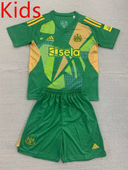 2024-2025 Newcastle United Goalkeeper Green Kids/Youth Soccer Uniform-AY