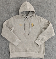 2024-2025 Juventus Light Gray Thailand Soccer Tracksuit Top With Hat-LH