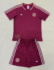 Retro Version Bayern München  Red Soccer Uniform-AY