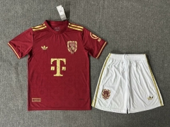 Correct Version 125th Anniversary Edition Bayern München  Red Soccer Uniform-6748