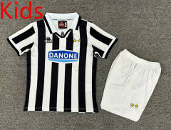 Retro Version 94-95  Juventus  Home Black&White  Kids/Youth Soccer Uniform-7809