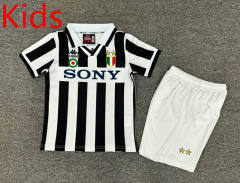 Retro Version 95-96  Juventus  Home Black&White  Kids/Youth Soccer Uniform-7809