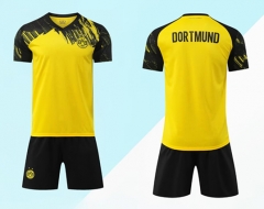Without Brand Logo 2025-2026 Borussia Dortmund Home Yellow  Soccer Uniform-9031