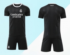 Without Brand Logo 2025-2026 Real Madrid Black Soccer Uniform-9031