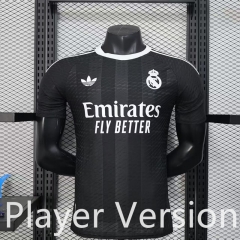 Player Version 2025-2026  Real Madrid Goalkeeper Black Soccer Jersey AAA-888