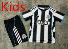 (No arms advertising)25-26 Newcastle United Home Black&White Stripes Kids/Youth Soccer Uniform-2483