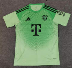 (S-4XL) 25-26 Bayern München Goalkeeper Green Thailand Soccer Jersey AAA-5378