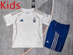 25-26 Nottingham Forest Away White Kids/Youth Soccer Uniform-9484