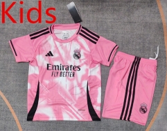 2025-2026 Special Edition Real Madrid Pink Kids/Youth Soccer Uniform-9484