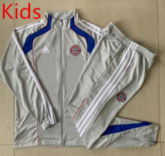Retro Version 25-26 Bayern München Light Grey Kids/Youth Soccer Jacket Uniform-815