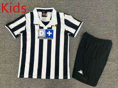 Retro Version 98-99 Juventus Home Black&White Kids/Youth Soccer Uniform-7809