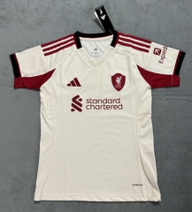 2025-2026 Liverpool Away Beige Women Thailand Soccer Jersey AAA-4506
