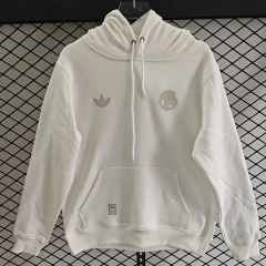 Player Version 25-26 Bayern München White Thailand Soccer Tracksuit Top With Hat-LH