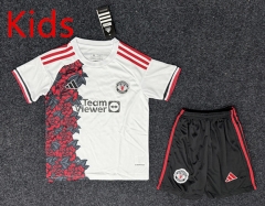 2025-2026 Special Manchester United White&Red Kids/Youth Soccer Uniform-GB