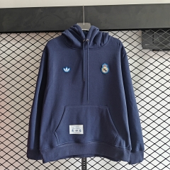 Retro Version Real Madrid Royal Blue Embroidered Thailand Soccer Tracksuit Top With Hat-LH