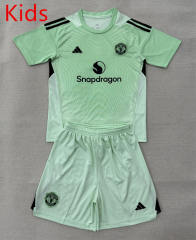 2025-2026 Manchester United Goalkeeper Light Green Kids/Youth Soccer Uniform-AY