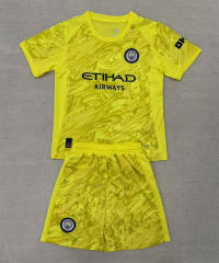 25-26 Manchester City Goalkeeper Yellow  Soccer Uniform-AY