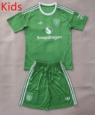 2025-2026 Manchester United Goalkeeper Green Kids/Youth Soccer Uniform-AY