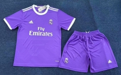 16-17 Retro Version Real Madrid Away Purple Soccer Uniform-5074