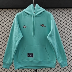 (S-3XL) Retro Embroidered version Arsenal Green Thailand Soccer Tracksuit Top With Hat-CS