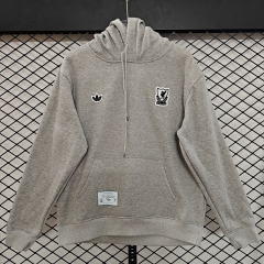 (S-3XL) Retro Embroidered version Liverpool Gray Thailand Soccer Tracksuit Top With Hat-CS