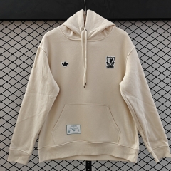 (S-3XL) Retro Embroidered version Liverpool Beige Thailand Soccer Tracksuit Top With Hat-CS