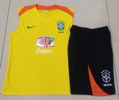25-26 Brazil Yellow Thailand Soccer Vest Tracksuit-815