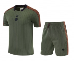 26-27 Retro Version Manchester United Green Thailand Soccer Uniform-418