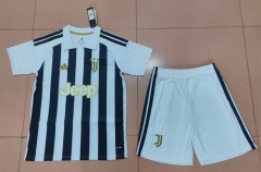 26-27 Juventus Home Black&White Soccer Uniform-718