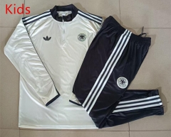26-27 Germany Beige Kids/Youth Soccer Tracksuit-815