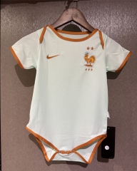 26-27 France White Baby Soccer Uniform-CS