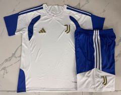 26-27 Juventus White Short-Sleeve Thailand Soccer Tracksuit Uniform-815