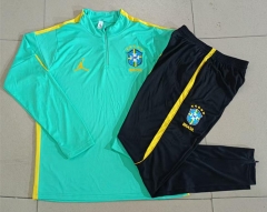 26-27 Brazil Light Green Thailand Soccer Tracksuit-815