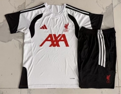 26-27 Liverpool White Short-sleeved Thailand Soccer Tracksuit-815