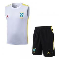 26-27 Brazil White Thailand Soccer Vest Tracksuit-815