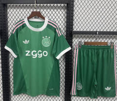26-27 Ajax Goalkeeper Green Soccer Uniform-4108