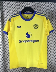 (S-4XL) 26-27 Manchester United Goalkeeper Yellow Thailand Soccer Jersey AAA-2483