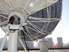 Antenna deicing